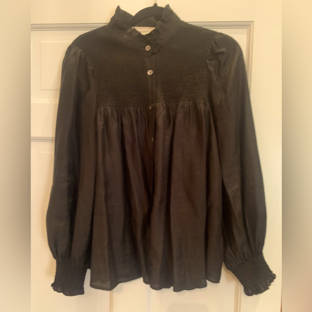 Tuckernuck smocked black top size XL